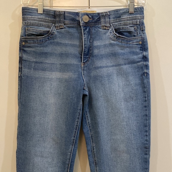 Democracy “Ab” Technology - Picture 2 of 9